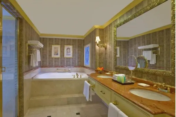 220o1f000001fxjyp66A6_R_600_400_R5